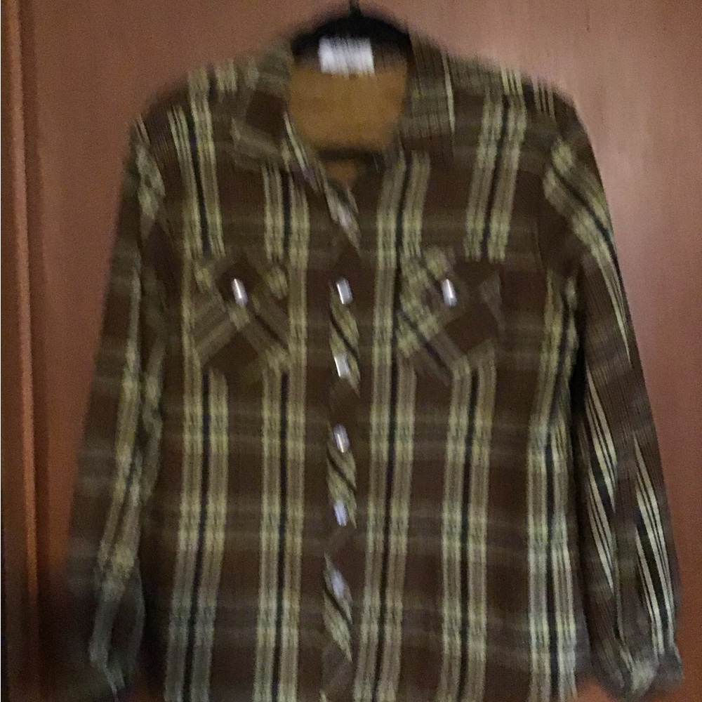 ZENANA Brown and Yellow Plaid Snap Shirt - L